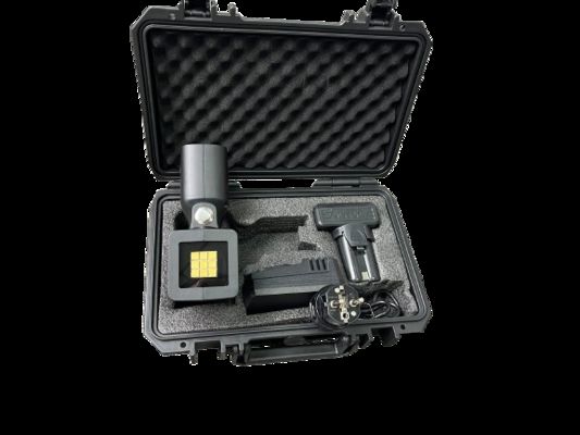 Draagbaar 220 V wisselstroom UV LED-overstromingsbestrijdingssysteem met 395 nm UV-intensiteit van 100 MW/cm2 en luchtkoeling