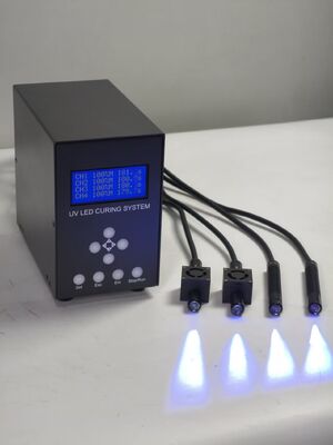 Multi-Channel UV LED Spot Curing System met een hoge stralingsopbrengst en een lage warmteopwekking voor precisieassemblage
