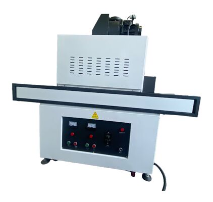 UV-hardingsconveyorsystemen die gebruikmaken van kwiklamptechnologie voor consistent drogen van UV-inktlijmlak en -lijm