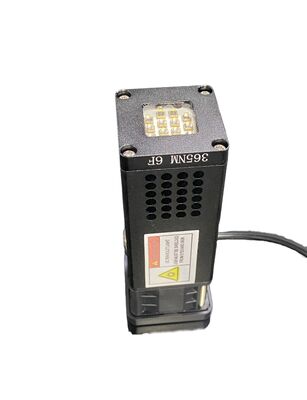 Draagbaar 365nm UV LED-hardingssysteem met 40x40mm-hardingsgebied voor precisie-binding